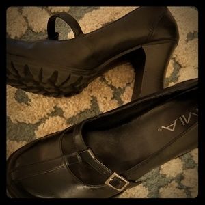 Mia "Tessa" Mary Jane 3 inch Heels